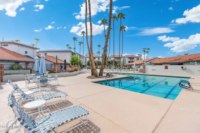 $215,000 | 17404 North 99th Avenue, Unit 106, Sun City, AZ 85373