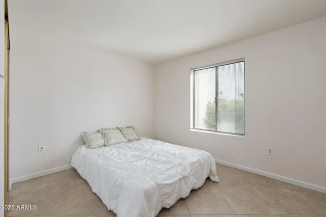 $215,000 | 17404 North 99th Avenue, Unit 106, Sun City, AZ 85373