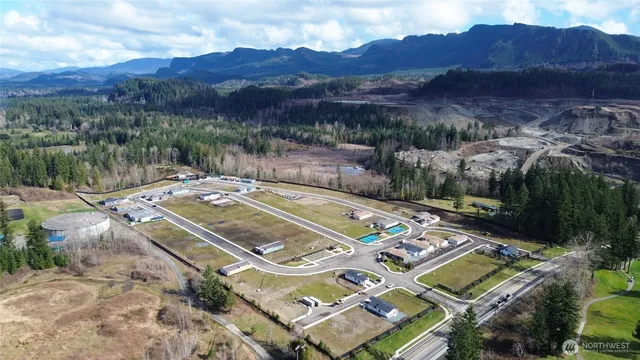 $382,900 | 2076 Crystal Mountain Drive, Unit 89, Enumclaw, WA 98022