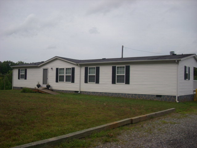 174 Summit Road Martinsville, VA 24112 - Photo 1 of 4 174 Summit