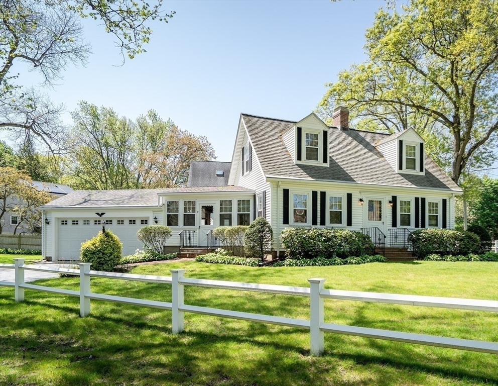 9 Farmcrest Avenue Lexington, MA 02421 - Photo 1 of 20 Gallery Image 1