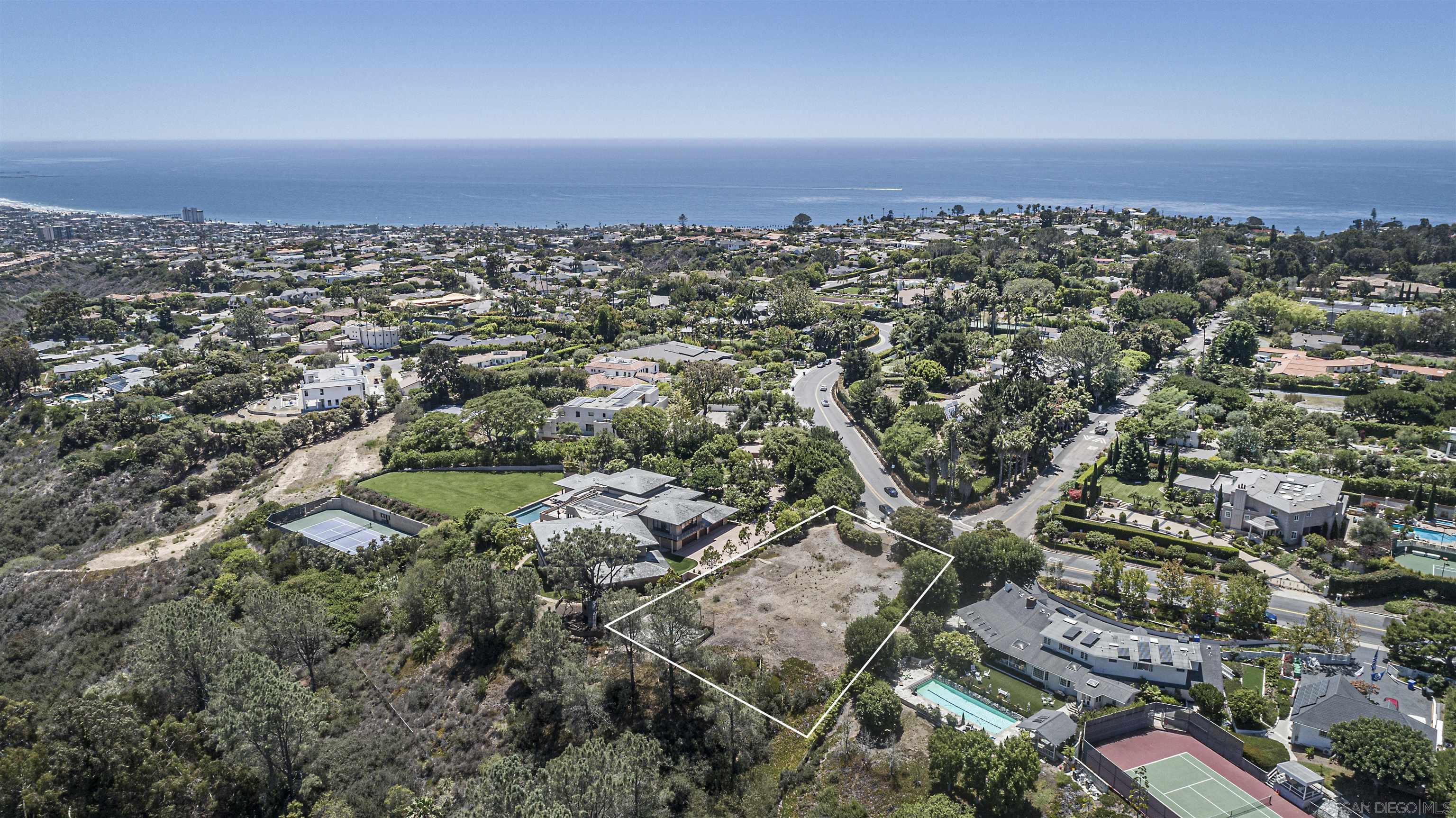 6099 La Jolla Scenic Drive South, Unit 1774 La Jolla, CA 92037 - Photo 1 of 7 an aerial view of multiple house