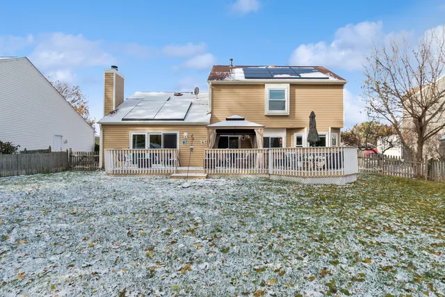 $365,000 | 2716 Leyland Lane, Aurora, IL 60504