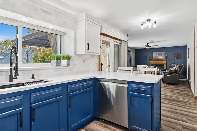 $365,000 | 2716 Leyland Lane, Aurora, IL 60504