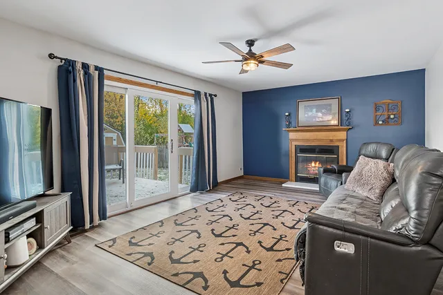 $365,000 | 2716 Leyland Lane, Aurora, IL 60504