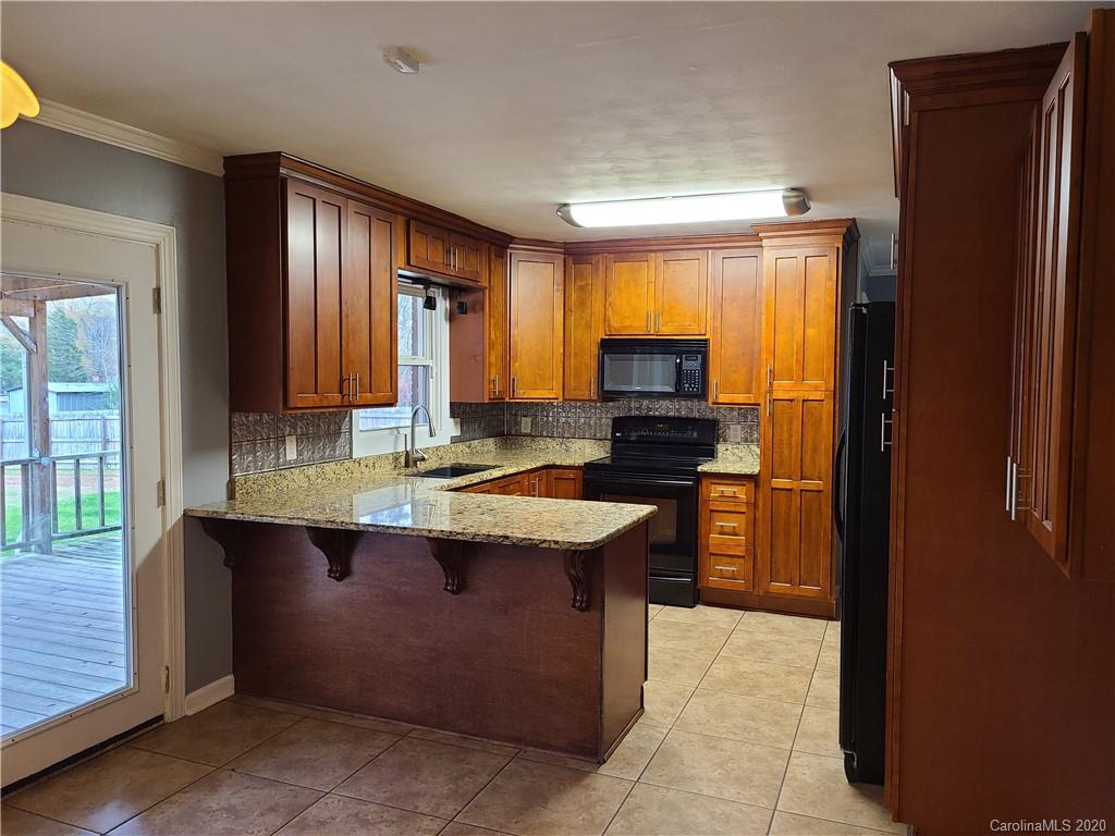 20401 Norton Road Albemarle, NC 28001 - Photo 9 of 27 Gallery Image 9