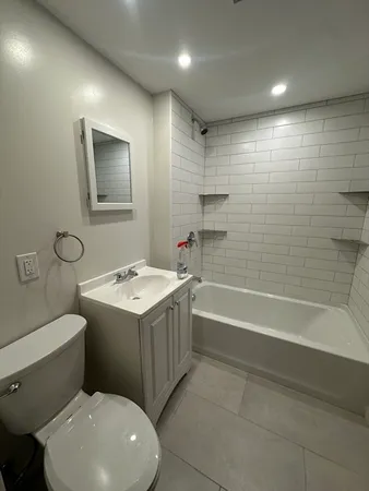 $3,700 | 70 Adams Street, Unit 70, Norwood, MA 02062