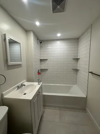 $3,700 | 70 Adams Street, Unit 70, Norwood, MA 02062