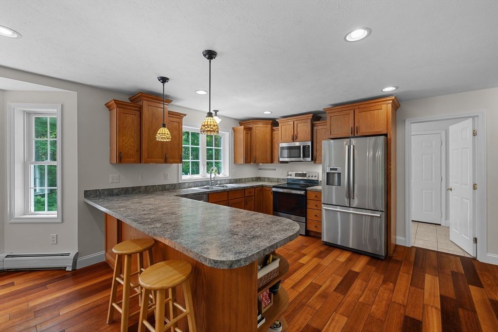 151 Sterling Road Holden, MA 01522 - Photo 10 of 42