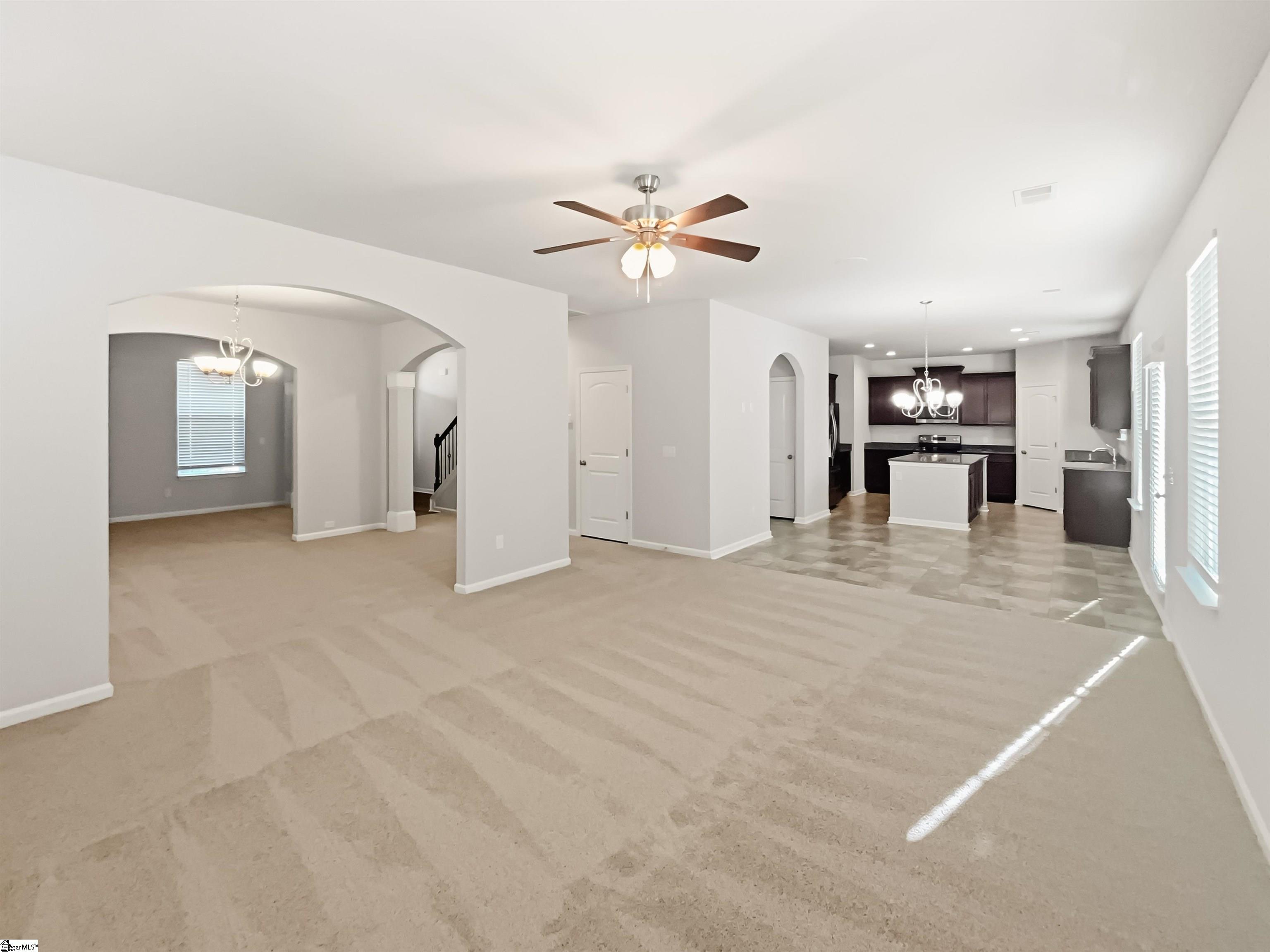 605 North Meadows Lane Easley, SC 29642 - Photo 3 of 34