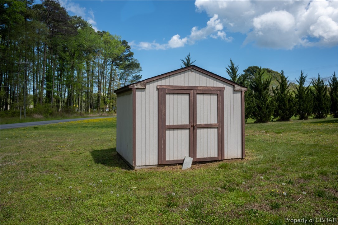 20296 Mary Ball Road White Stone, VA 22578 - Photo 26 of 29 Garden Shed