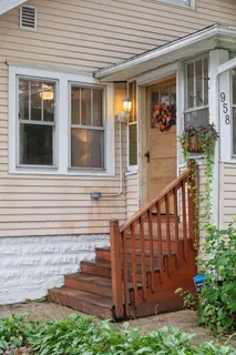 $339,000 | 958 West James Avenue, St. Paul, MN 55102