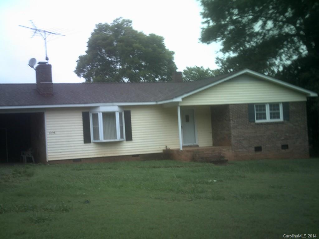 1208 Tot Dellinger Road Cherryville, NC 28021 - Photo 1 of 7 Gallery Image 1