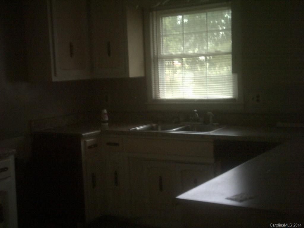 1208 Tot Dellinger Road Cherryville, NC 28021 - Photo 4 of 7 Gallery Image 4
