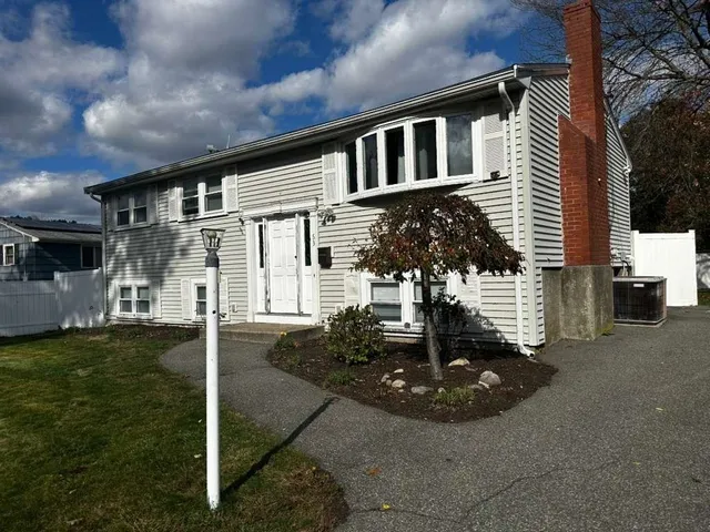 $4,000 | 63 McGarvey Road, Stoughton, MA 02072