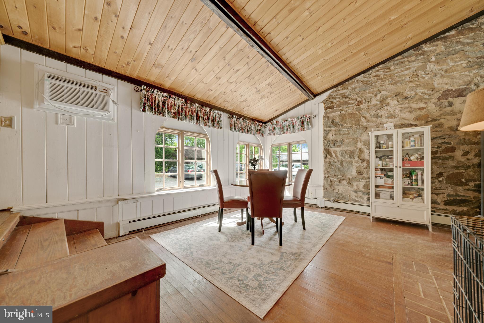 19000 Muncaster Road Derwood, MD 20855 - Photo 57 of 83 Breakfast Room