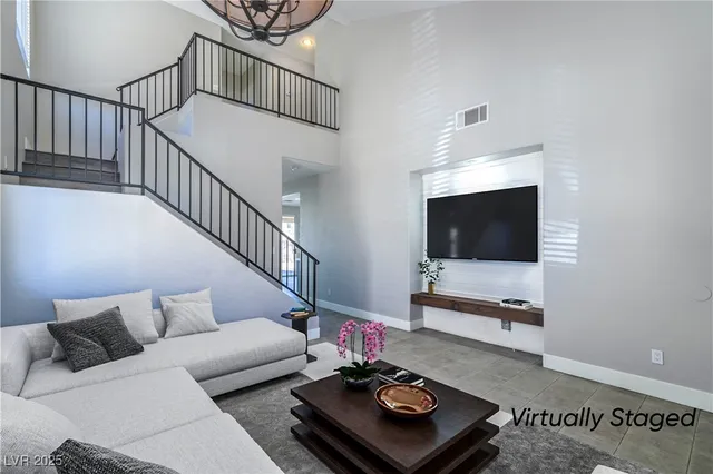 $2,395 | 675 Pacific Cascades Drive, Henderson, NV 89012