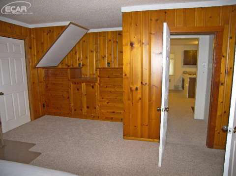 5256 East Stanley Road Flint, MI 48506 - Photo 11 of 23 20442757-10.JPG