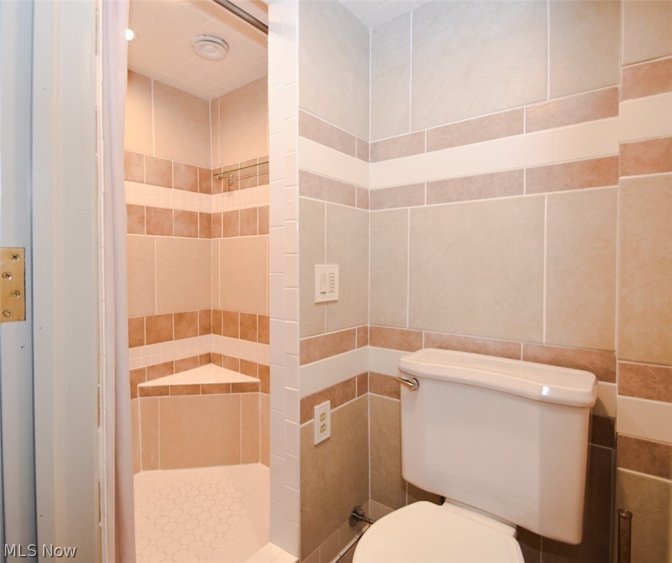 3604 Clark Mill Road Norton, OH 44203 - Photo 19 of 26 Lower Level Full Bath