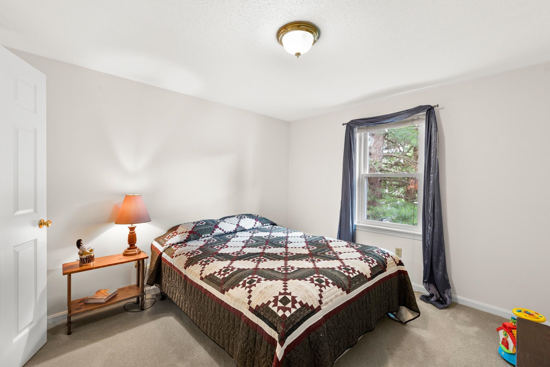 427 Elk Run Road Hudson, NH 03051 - Photo 21 of 39