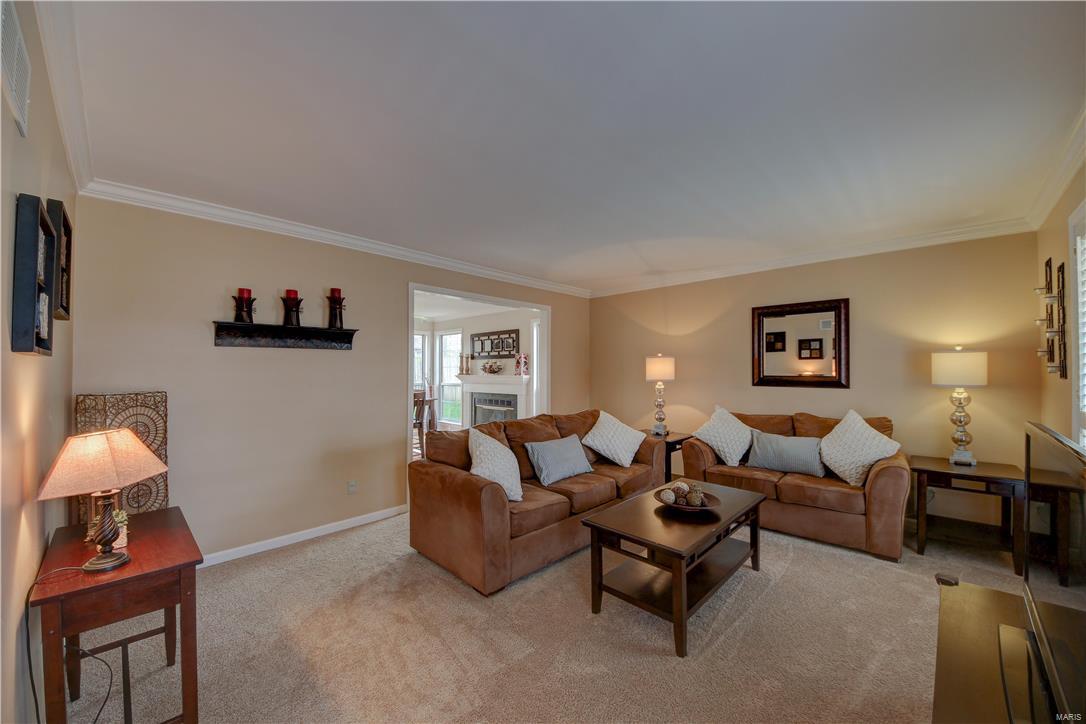 9718 Big Bend Road St. Louis, MO 63122 - Photo 6 of 41 Gallery Image 6