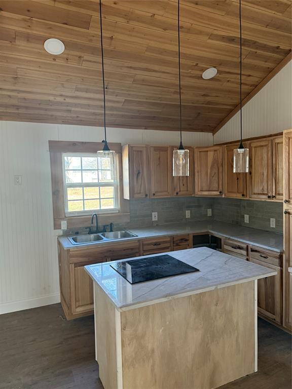 630 Thatcher Street Denison, TX 75020 - Photo 7 of 10