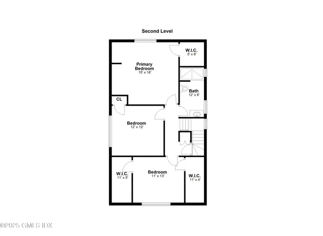 $2,760,000 | 11 Shorelands Place, Old Greenwich, CT 06870