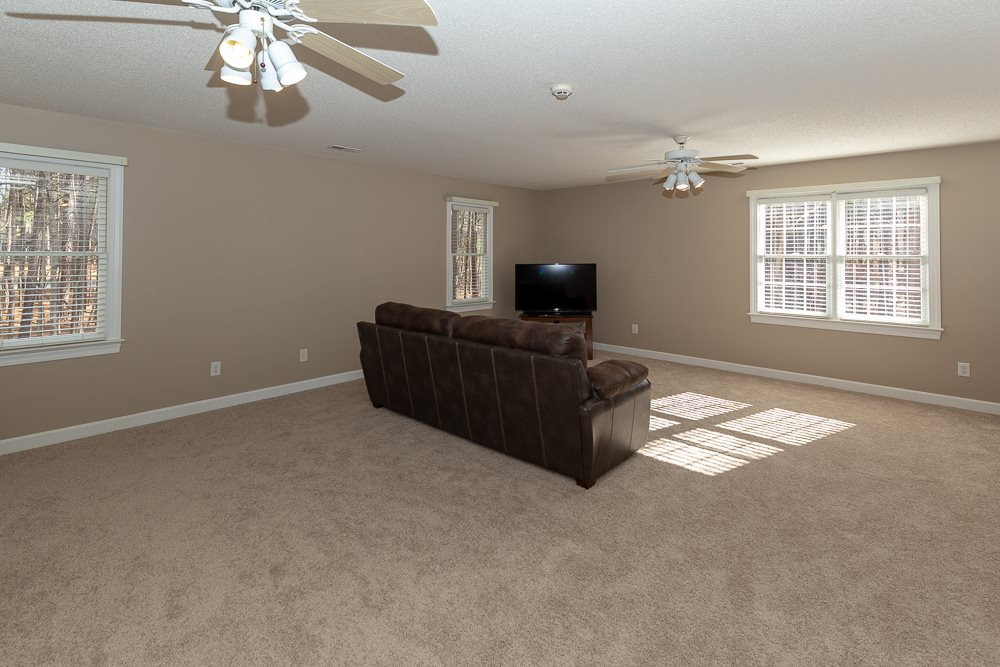 12016 Warwickshire Way Raleigh, NC 27613 - Photo 19 of 25 Photo 19