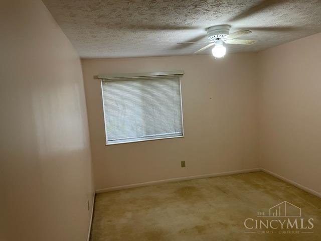 999 Cedar Ridge Drive, Unit 3 Cincinnati, OH 45245 - Photo 16 of 18 Gallery Image 16