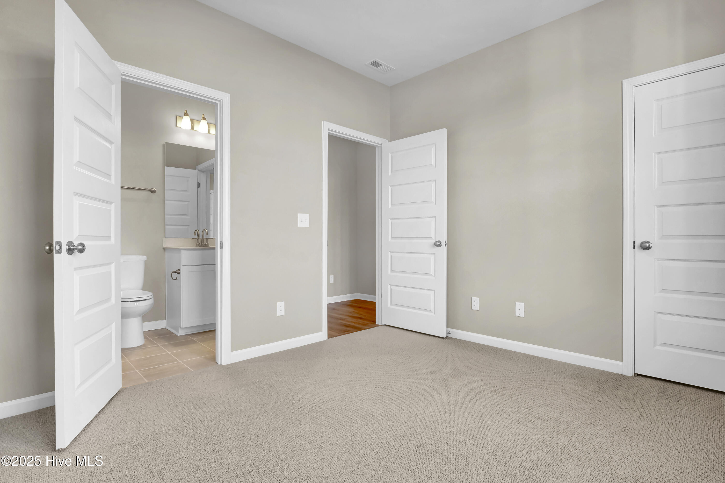 6830 Fellowship Drive Leland, NC 28451 - Photo 14 of 49 Downstairs Guest Suite