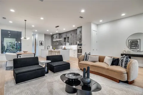 $1,249,900 | 5443 Ellsworth Avenue, Dallas, TX 75206