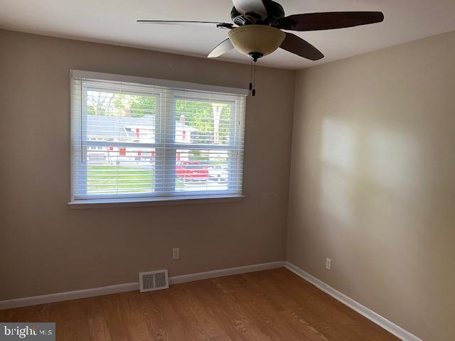 407 Preston Road Cherry Hill, NJ 08034 - Photo 14 of 20