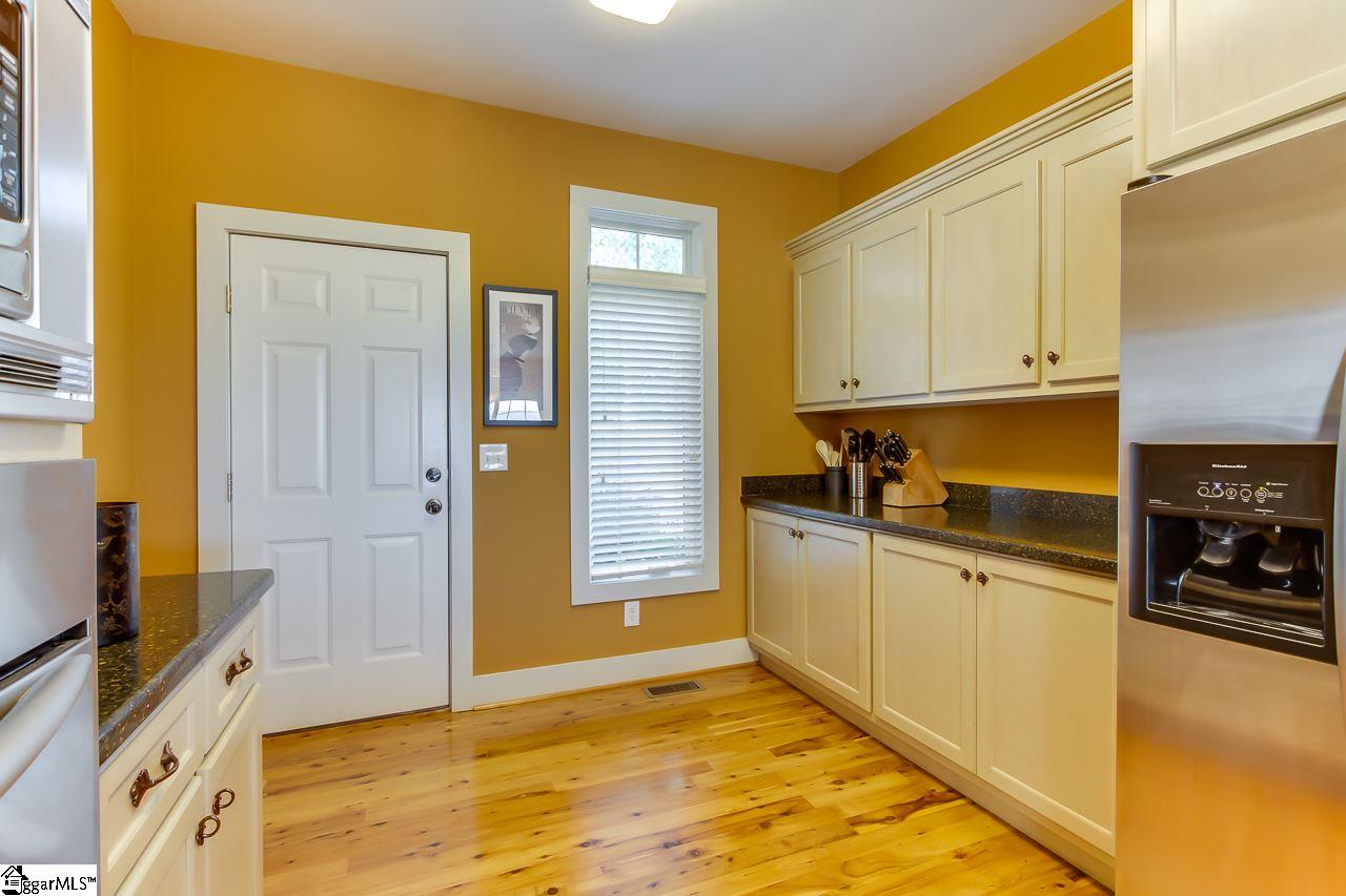 602 Packs Mountain Ridge Road Taylors, SC 29687 - Photo 12 of 36