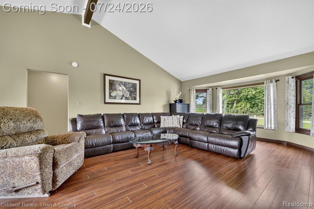8175 Farley Road Pinckney, MI 48169 - Photo 10 of 69 Gallery Image 10
