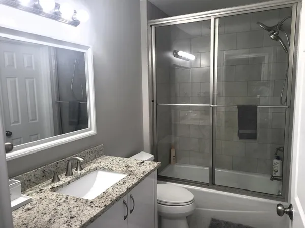 $2,200 | 511 West Pine Street, Unit B, Lantana, FL 33462