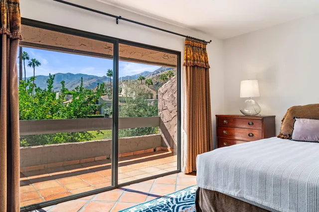 $3,100 | 215 Calle Bravo, Palm Springs, CA 92264