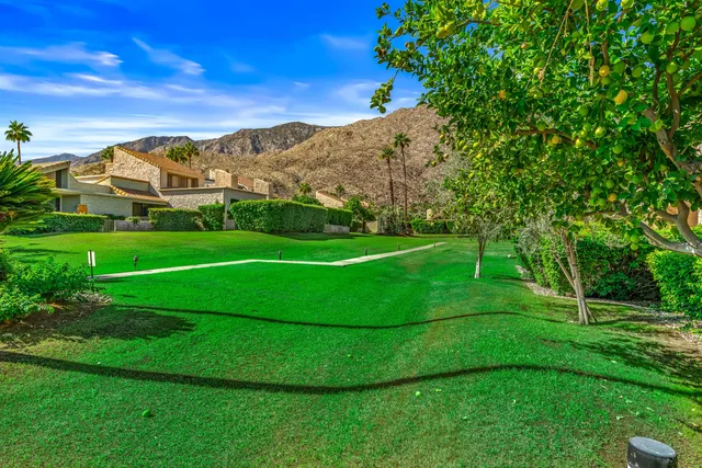 $3,100 | 215 Calle Bravo, Palm Springs, CA 92264