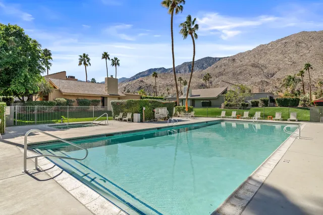 $3,100 | 215 Calle Bravo, Palm Springs, CA 92264