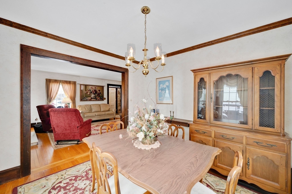 46 Eckington Street Springfield, MA 01108 - Photo 11 of 42 Gallery Image 11