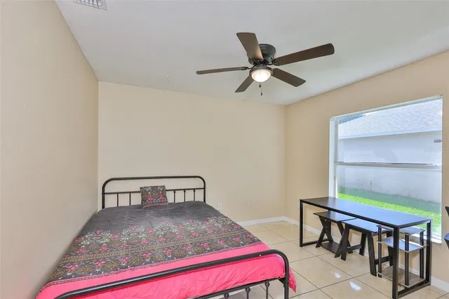 $370,000 | 2613 Thames River Place, Valrico, FL 33596