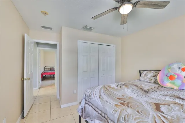 $370,000 | 2613 Thames River Place, Valrico, FL 33596