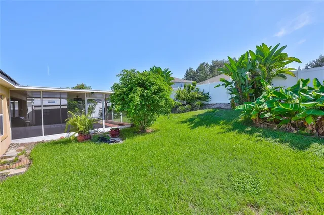 $370,000 | 2613 Thames River Place, Valrico, FL 33596