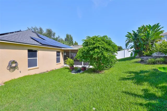 $370,000 | 2613 Thames River Place, Valrico, FL 33596