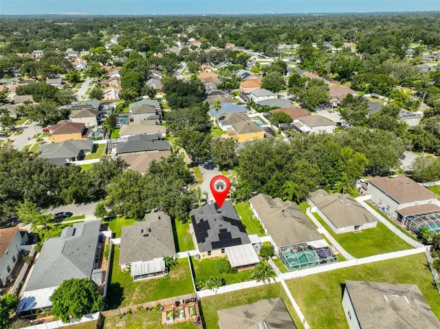 $370,000 | 2613 Thames River Place, Valrico, FL 33596