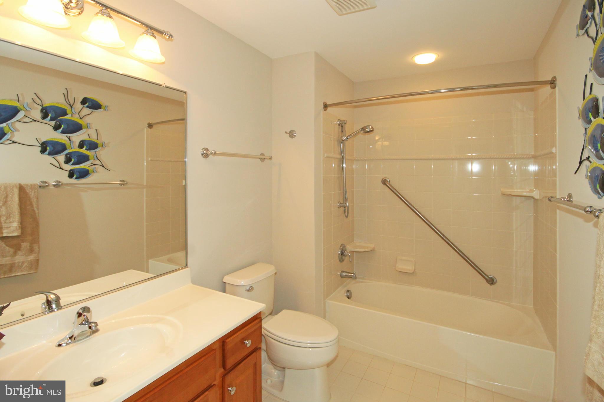 10139 Red Spruce Road Fairfax, VA 22032 - Photo 22 of 29 Bath