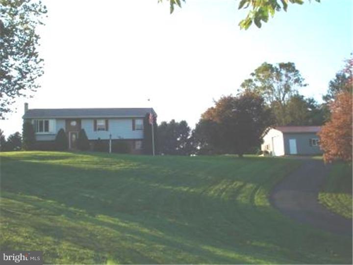 1658 Bush Road Atglen, PA 19310 - Photo 2 of 19