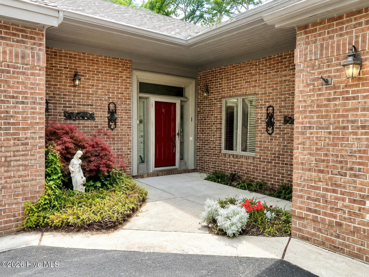 3701 Reston Court, Unit B Wilmington, NC 28403 - Photo 1 of 36 Front Entrance