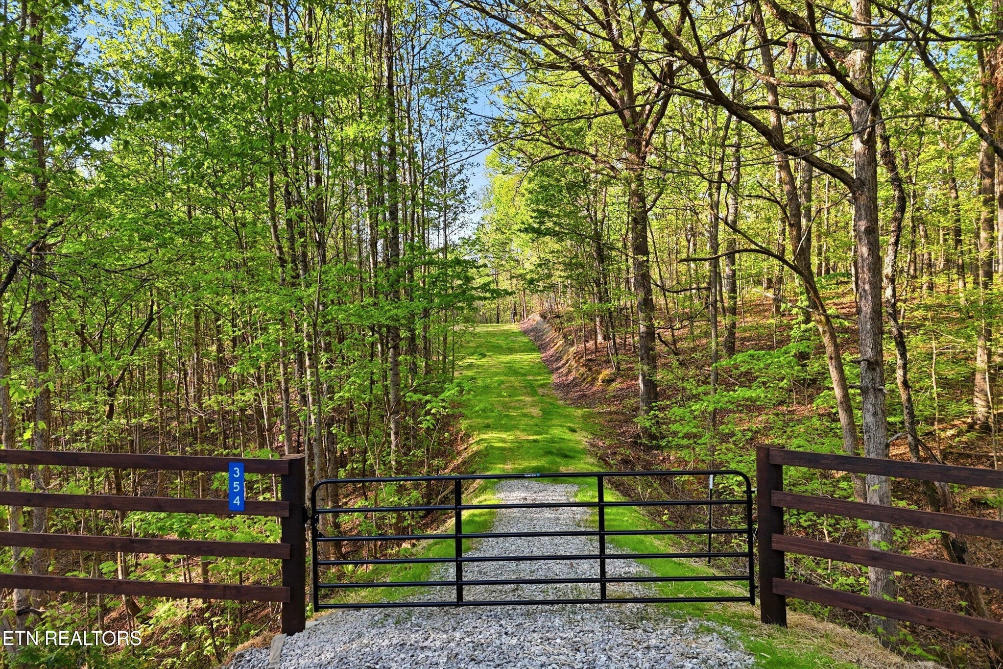 354 Ladd Ridge Road Kingston, TN 37763 - Photo 1 of 31 Gallery Image 1