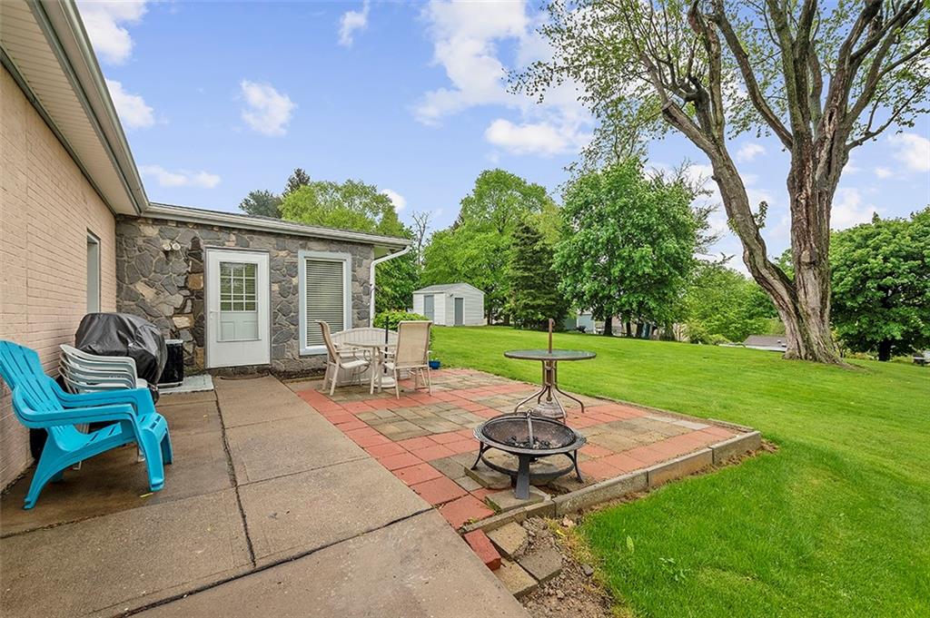33 Bellview Drive McKees Rocks, PA 15136 - Photo 21 of 25 Gallery Image 21