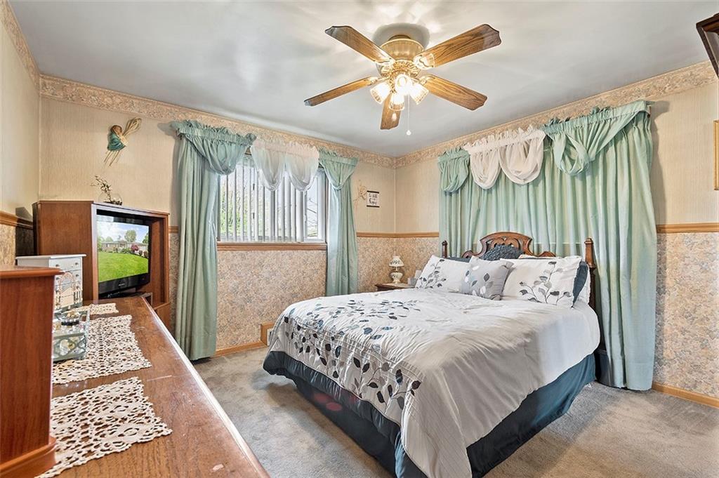33 Bellview Drive McKees Rocks, PA 15136 - Photo 10 of 25 Gallery Image 10